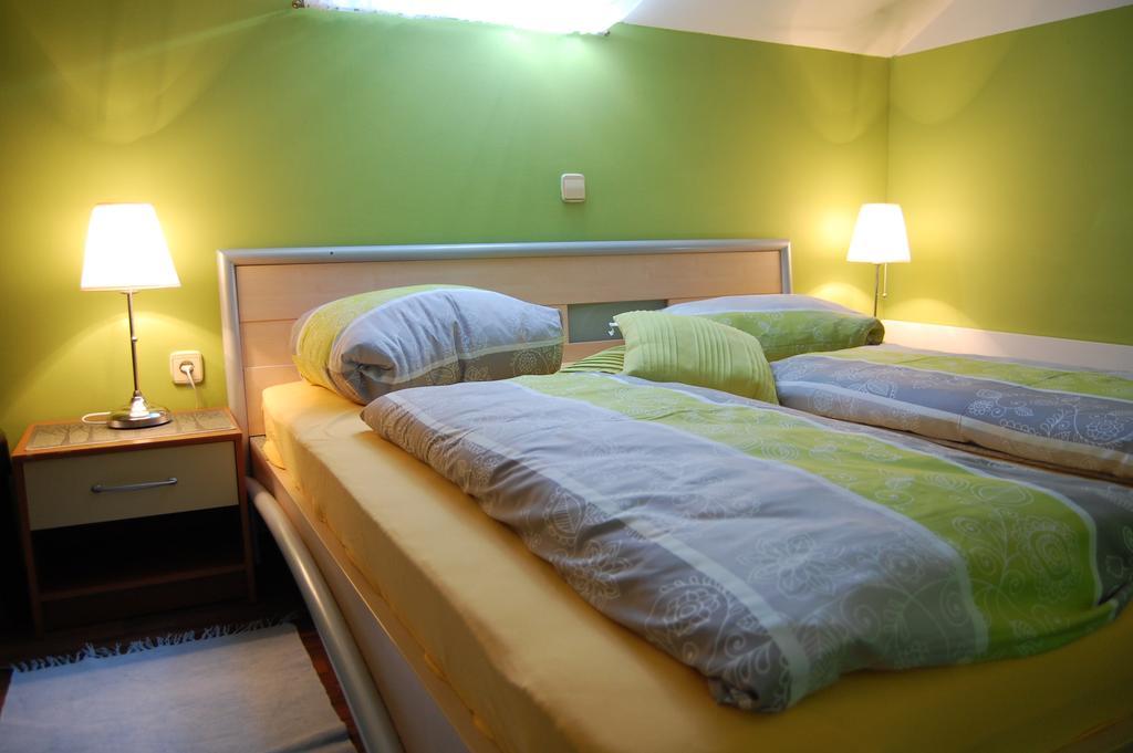 פטוי Rooms Hisa Divino חדר תמונה