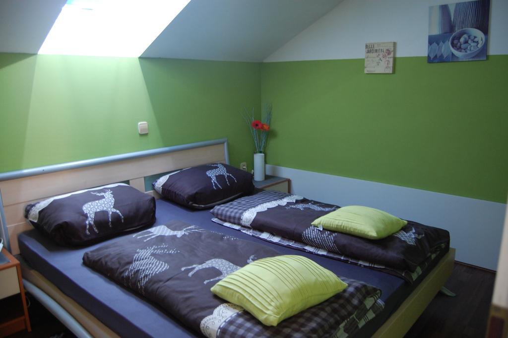 פטוי Rooms Hisa Divino חדר תמונה