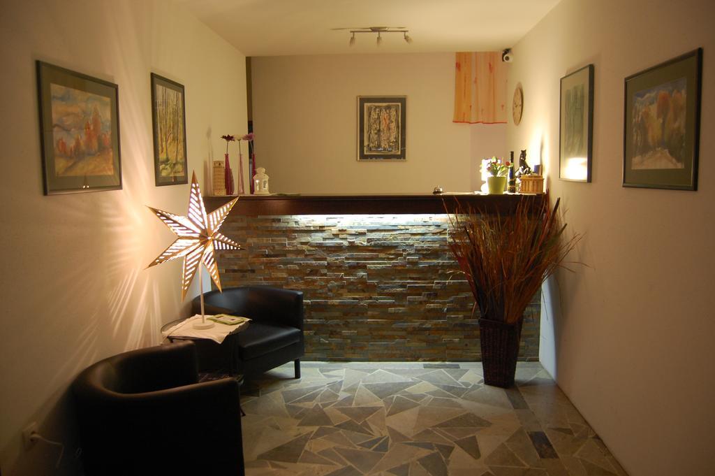 פטוי Rooms Hisa Divino מראה חיצוני תמונה
